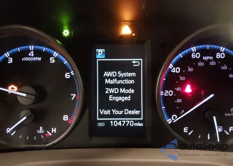 2017 Toyota Rav4 Xle из США, поврежденный, VIN 2T3RFREVXHW551865